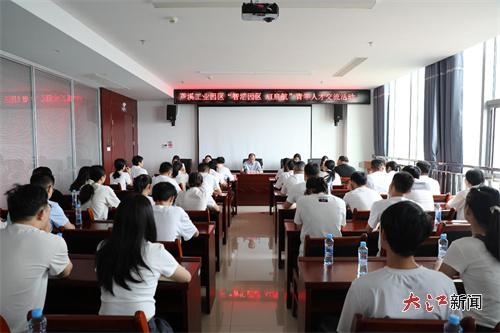 1760425015556829.jpg 00304725345_fff684e9.jpg